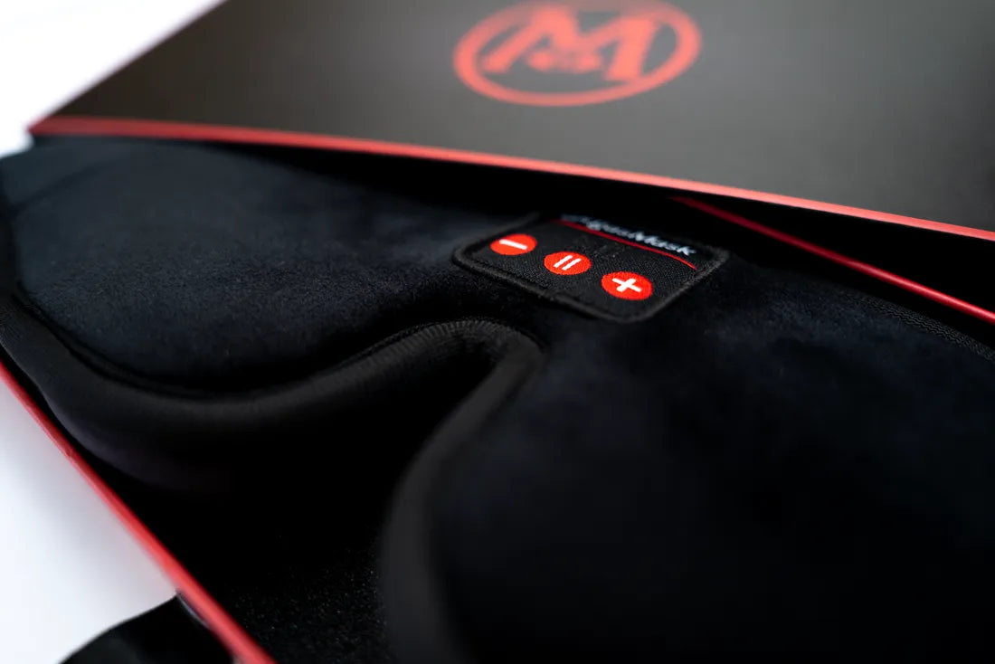 Macro shot of the mask's control pad and plush face padding inside the box
